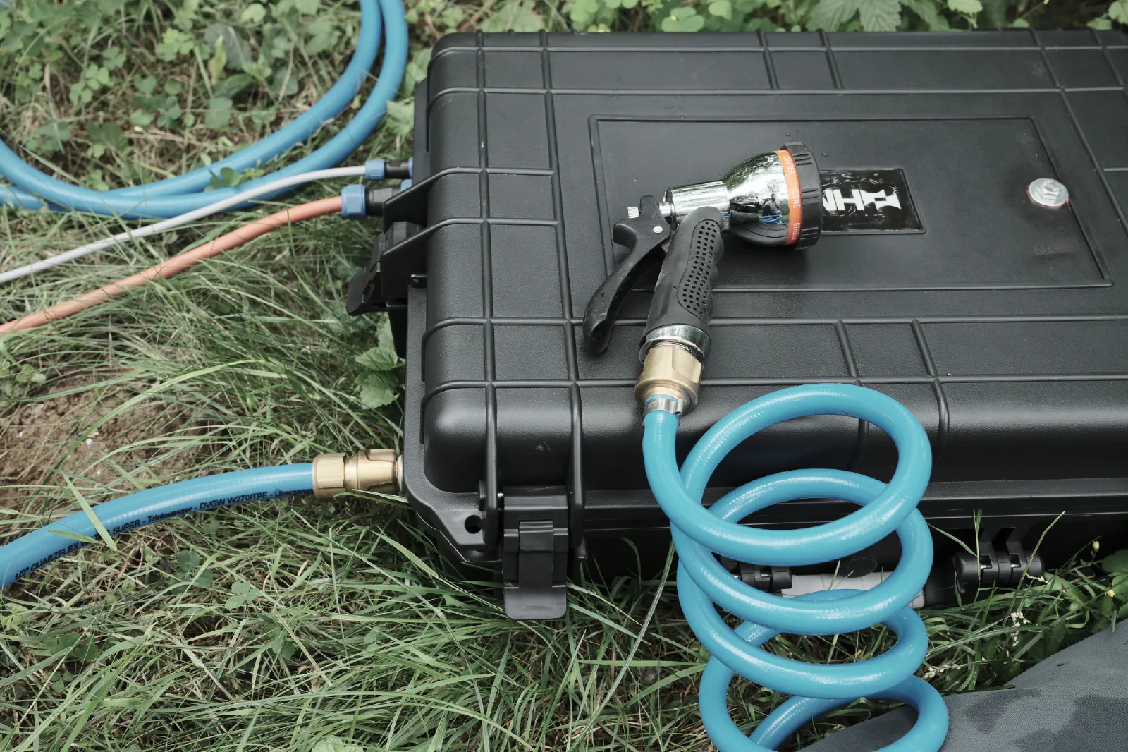 Der Filter Case beinhaltet die Pumpe, die Filter und die UV-Anlage